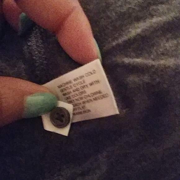 GAP Button Down Cardigan - Picture 7 of 8